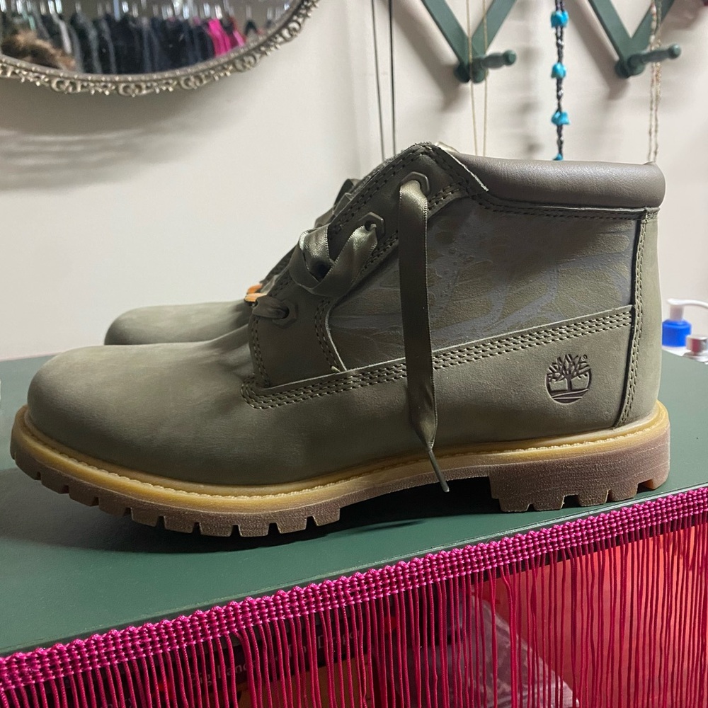 🦋Unique Timberland boots 🥾
